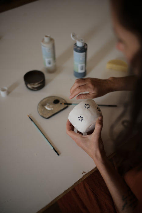 SHAPING MOMENTS (private group workshop)